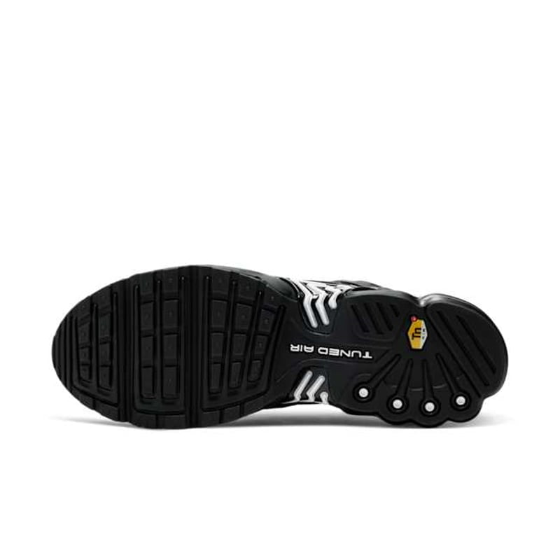 Sneakers - Nike Air Max Plus 3
"Obsidian"